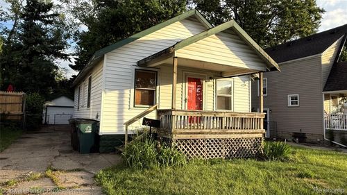 624 E Saratoga St, Ferndale, MI, 48220-3342 | Card Image