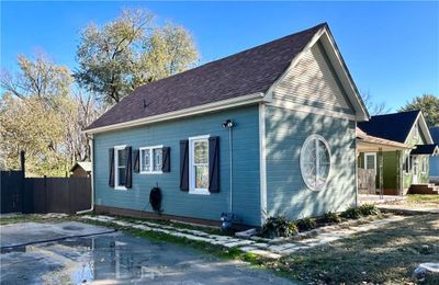 223 S Sibley Street, House other with 2 bedrooms, 1 bathrooms and null parking in Buckner MO | Image 3