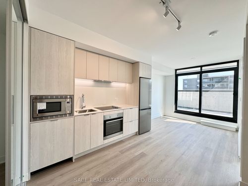 806-86 Dundas St E, Mississauga, ON, L5A1W4 | Card Image