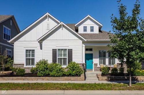 15516 Heatherbank Dr, Westfield, IN, 46074-7527 | Card Image
