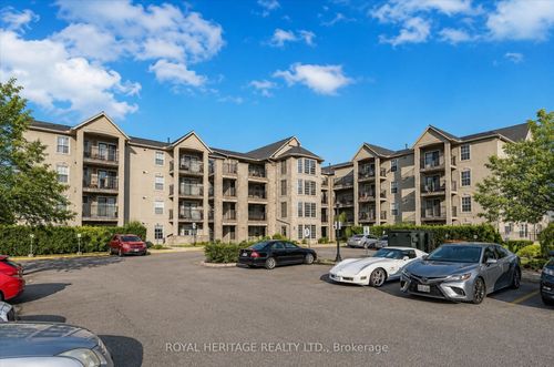 305-1421 Walker'S Line, Burlington, ON, L7M4P4 | Card Image