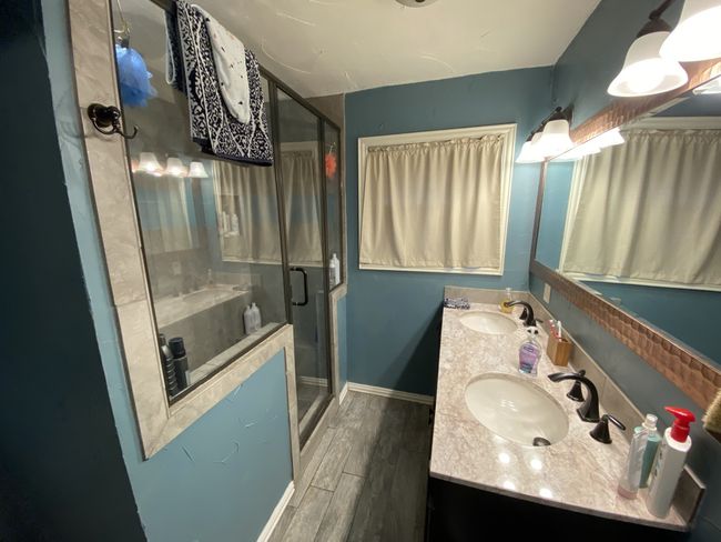 1704 S Houston St, House other with 3 bedrooms, 2 bathrooms and null parking in Kaufman TX | Image 10