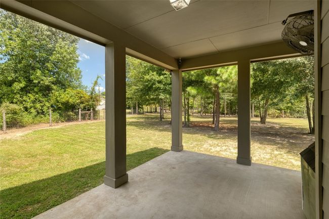 Covered patio to enjoy all year long, amazing! | Image 29
