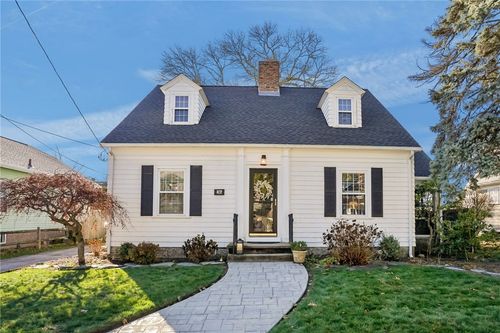 26 Keith Ave, Cranston, RI, 02910-5724 | Card Image