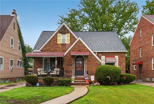 115 Sunnycliff Dr, Euclid, OH, 44123-1137 | Card Image