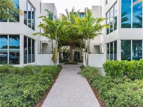240 Shore Ct, Lauderdale By The Sea, FL, 33308-5031 | Card Image