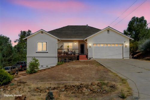 6816 Baldwin St, Valley Springs, CA, 95252-9179 | Card Image