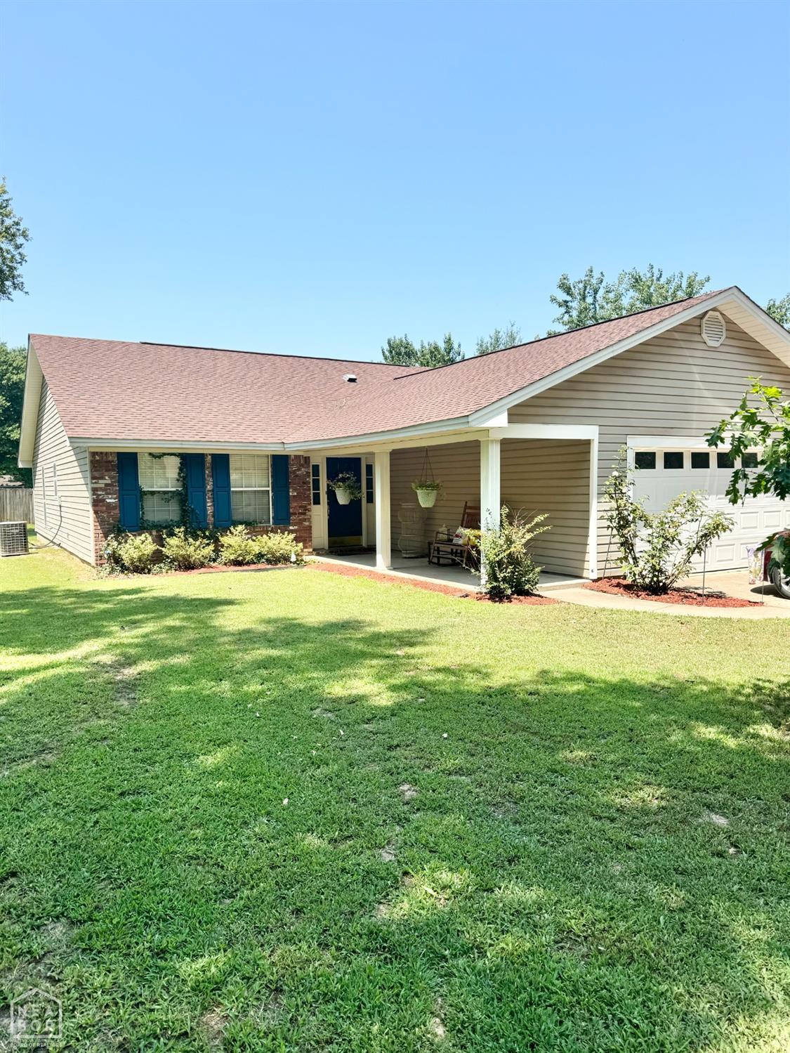 Daniels St, Newport, AR 72112