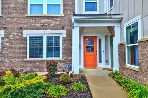 2329 Piazza Rdg, Covington, KY, 41017-3502 | Card Image
