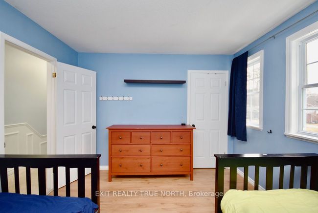 66 Willow Landing Rd, House other with 4 bedrooms, 3 bathrooms and 6 parking in Midhurst ON | Image 26