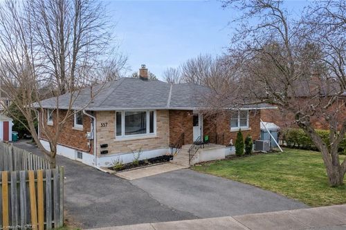 557 Lake St, Saint Catharines, ON, L2N4J1 | Card Image