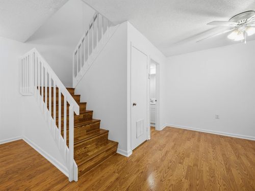 2213 22nd Ln, Palm Beach Gardens, FL, 33418-3568 | Card Image
