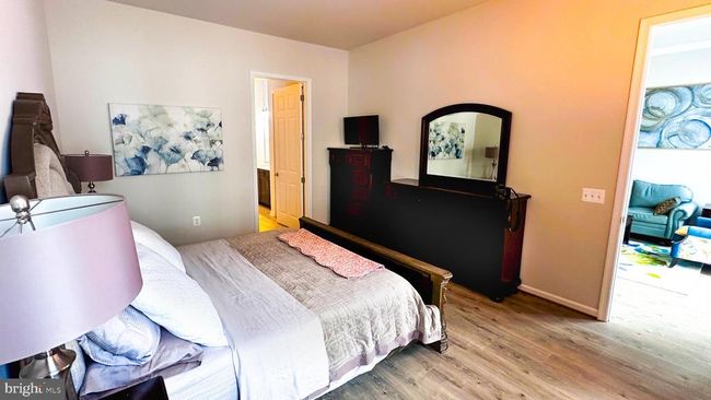 18989 Coral Reef Sq, Townhouse with 3 bedrooms, 3 bathrooms and null parking in Lansdowne VA | Image 28