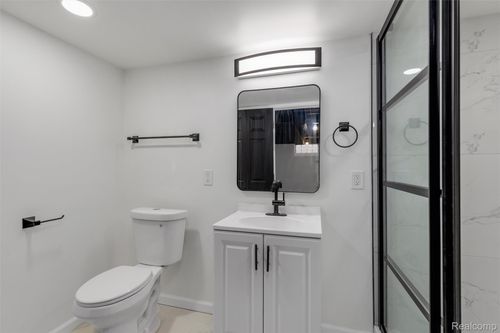 19477 Prest Street, Detroit, MI, 48235 | Card Image