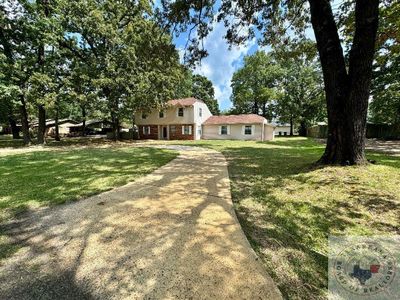 5700 Eli St, House other with 3 bedrooms, 2 bathrooms and null parking in Texarkana TX | Image 2