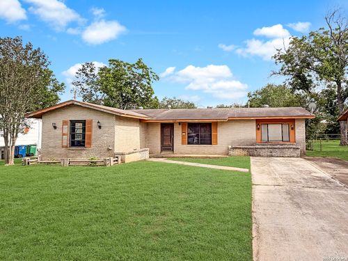 526 Wimberly Blvd, San Antonio, TX, 78221-4128 | Card Image