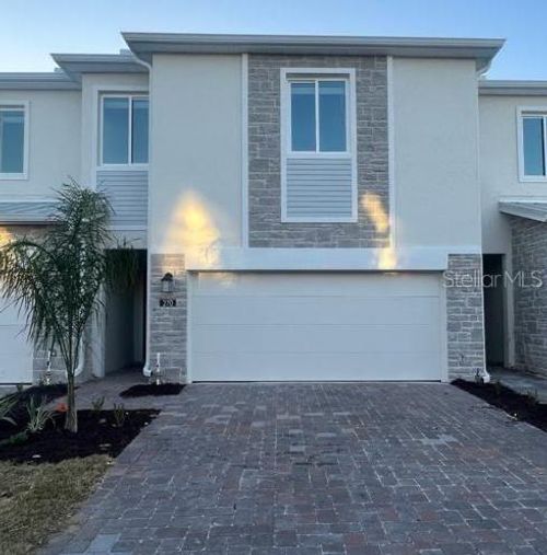 270 Bogey Dr, DAVENPORT, FL, 33896-7970 | Card Image