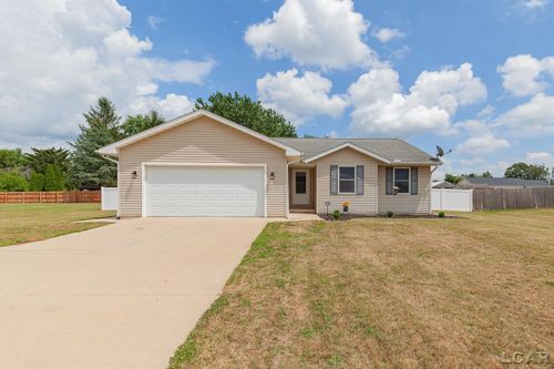 3129 Beaver Creek Rdg, Adrian, MI, 49221-9197 | Card Image