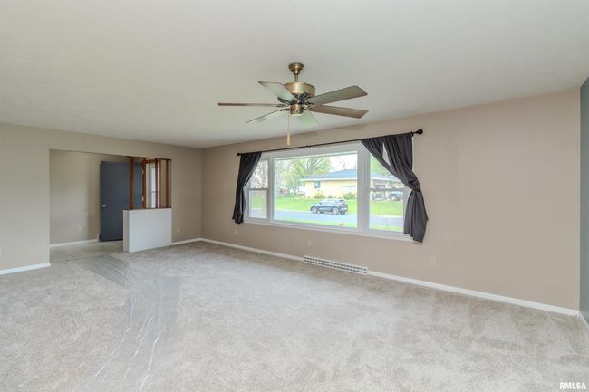 501 W High St, House other with 3 bedrooms, 2 bathrooms and null parking in Roanoke IL | Image 20