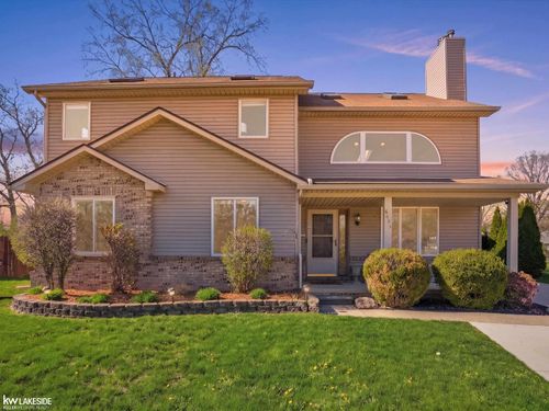 6005 Mulberry Dr, Sterling Heights, MI, 48314-1460 | Card Image