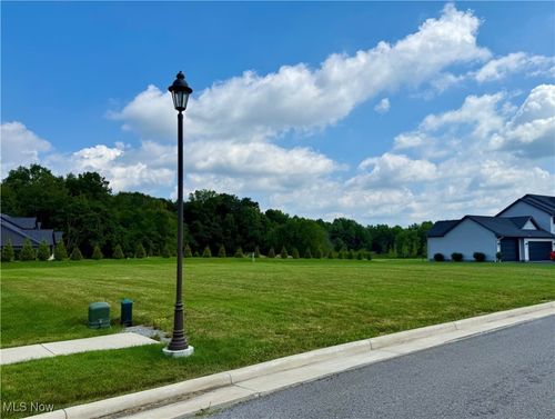867 Danbury Way, Columbiana, OH, 44408-9388 | Card Image
