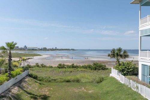 10b-401 Shore Dr, South Padre Island, TX, 78597 | Card Image
