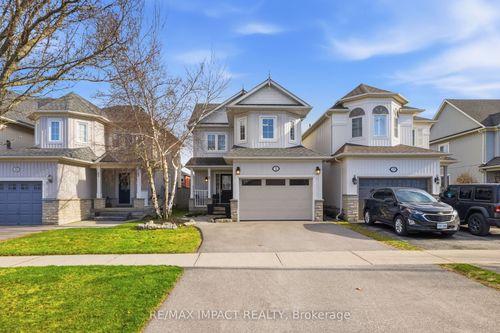 31 Shipley Ave, Newcastle, ON, L1B1M7 | Card Image