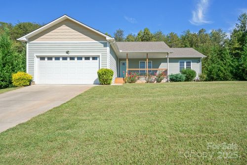2301 Saratoga Run, Morganton, NC, 28655-6473 | Card Image