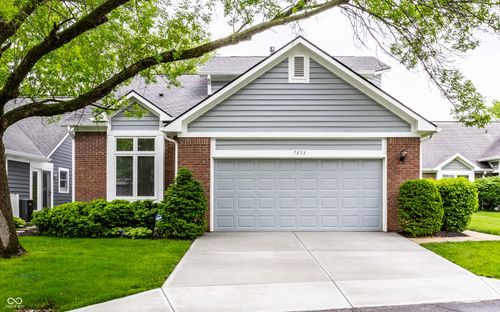 7853 Clearwater Pkwy, Indianapolis, IN, 46240-4911 | Card Image