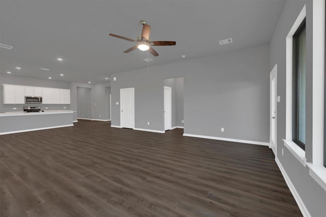 738 Mockingbird Passage Dr, House other with 3 bedrooms, 2 bathrooms and 2 parking in Beasley TX | Image 24