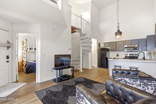 1025-2700 S White Mountain Rd, Show Low, AZ, 85901-7309 | Card Image