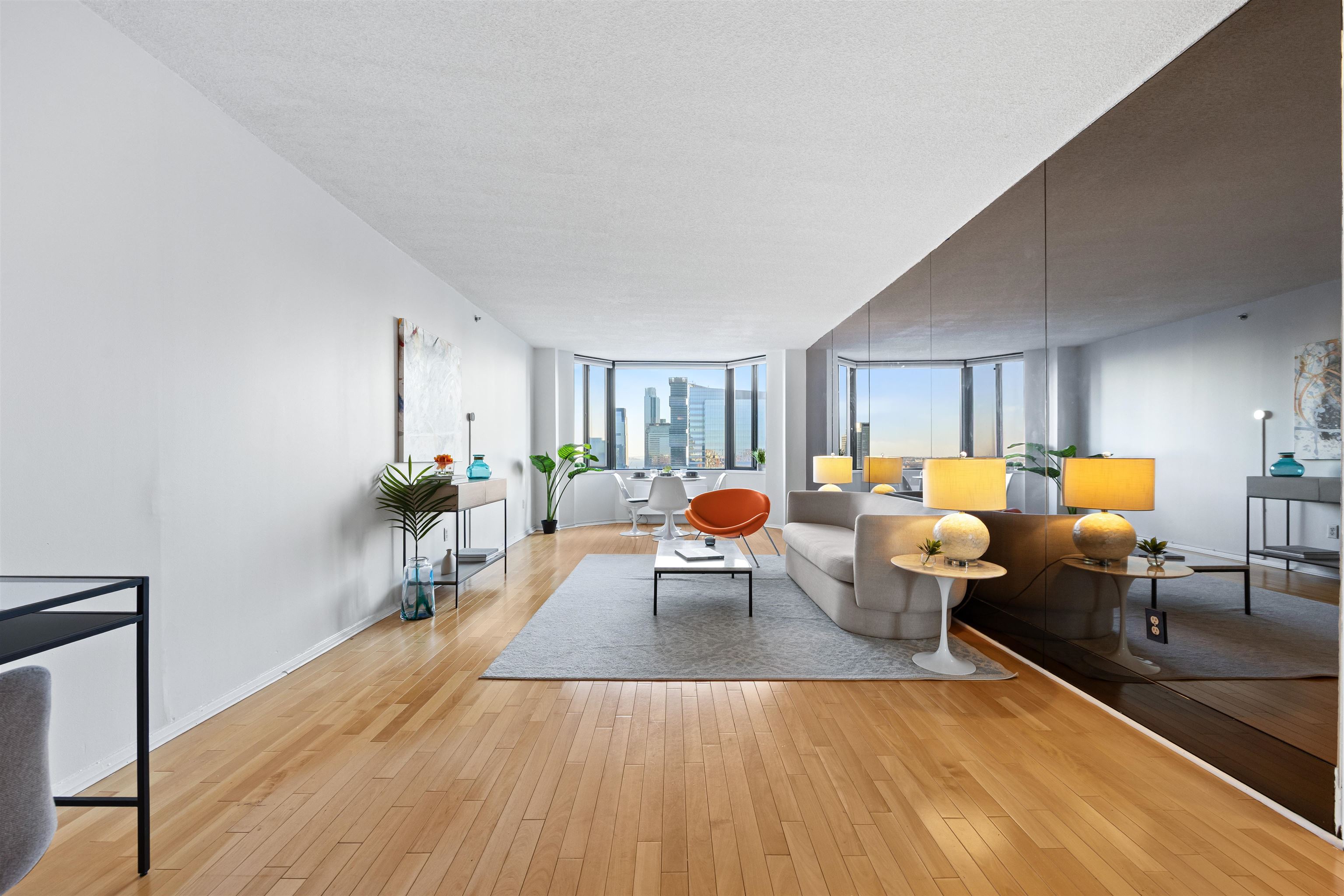 Residential in JC, Downtown 5
