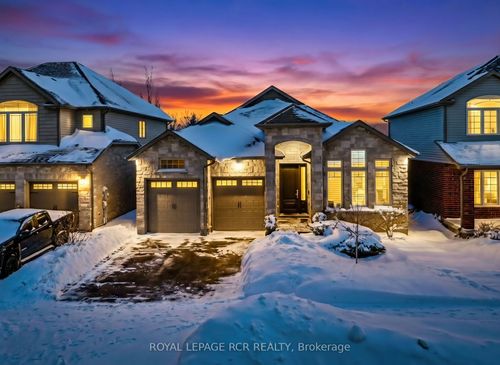 111 Taylor Dr, Grand Valley, ON, L9W6P2 | Card Image