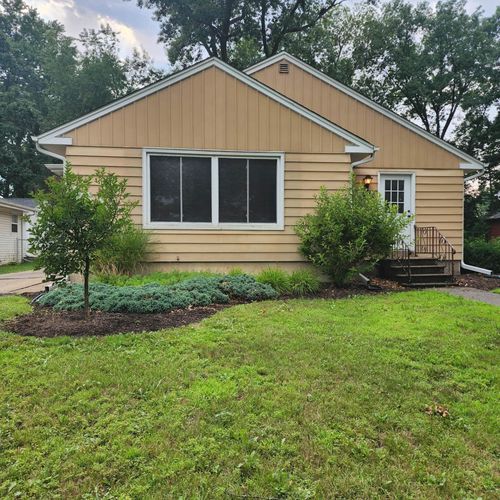 1208 Scottswood Rd, Rockford, IL, 61107-2062 | Card Image