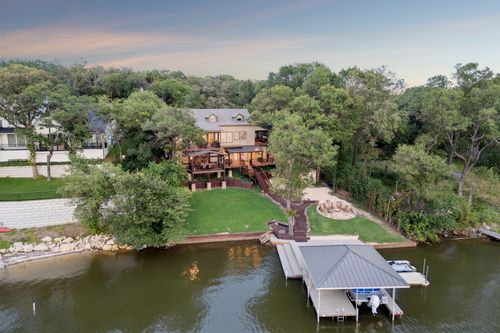369 Shoreline, Gainesville, TX, 76240 | Card Image