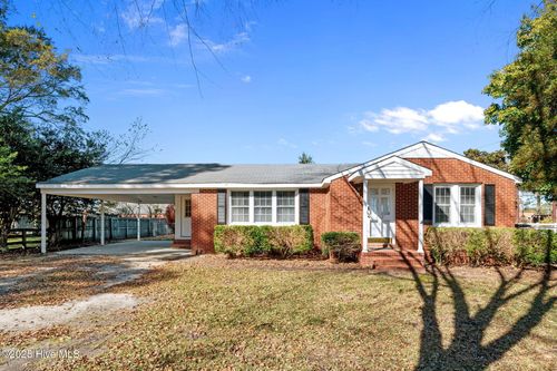 212 W Church St, Conetoe, NC, 27819-9700 | Card Image