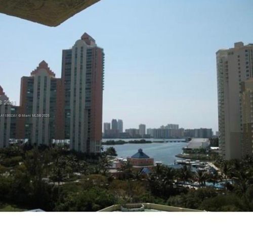 apt-1013-3300 Ne 191st St, Aventura, FL, 33180-2445 | Card Image