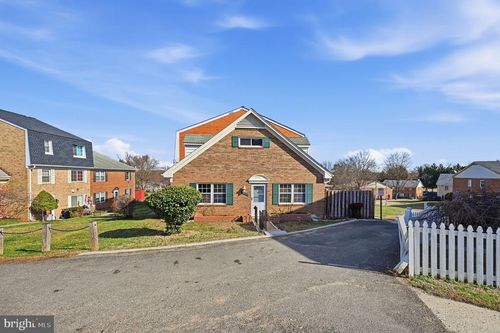 9827 Hagel Cir, LORTON, VA, 22079-4309 | Card Image