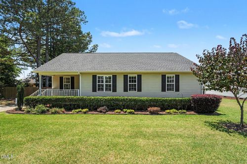 287 N Hickory St, Angier, NC, 27501-8985 | Card Image