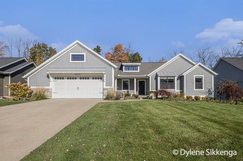 4049 Tall Timber Drive Nw, Walker, MI, 49534 | Card Image