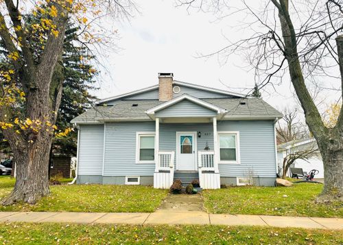 407 E Elm St, Vernon, MI, 48476-9108 | Card Image
