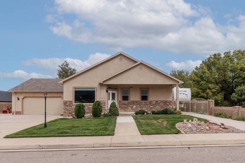 752 W 60 N, Parowan, UT, 84761 | Card Image