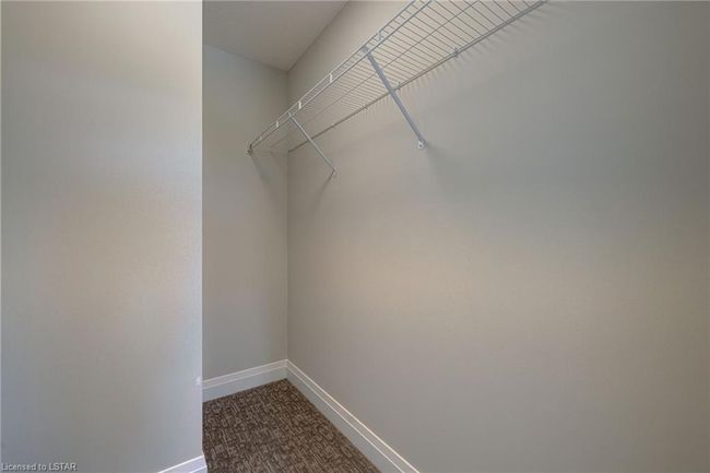 6477 Royal Magnolia Ave, House other with 3 bedrooms, 2 bathrooms and 2 parking in London ON | Image 26