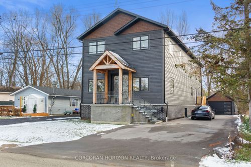 215 Bayview Ave, Keswick, ON, L4P2T3 | Card Image