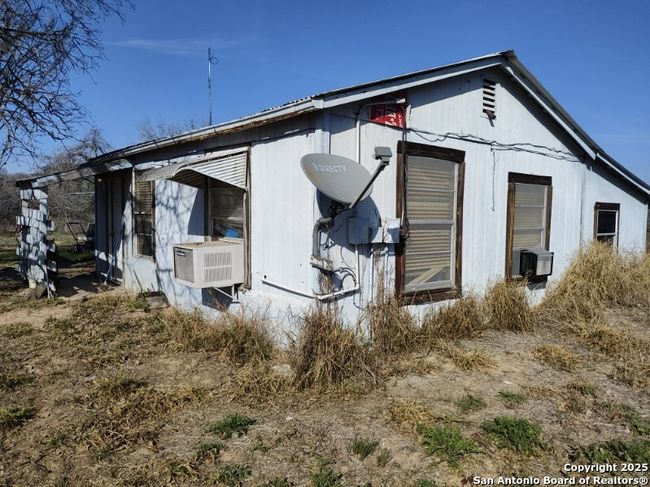 901 Forest Oaks Dr, House other with 1 bedrooms, 1 bathrooms and null parking in Somerset TX | Image 5