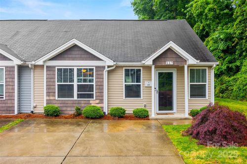 117 S Canyon Ridge Dr, Mount Holly, NC, 28120-2391 | Card Image