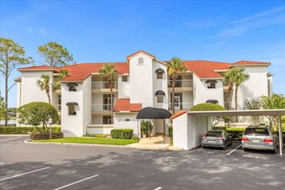 205 - 451 Hamptoncrest Circle, Condo with 2 bedrooms, 2 bathrooms and null parking in Lake Mary FL | Image 2