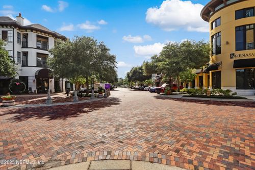 302-9823 Tapestry Park Cir, Jacksonville, FL, 32246-9232 | Card Image