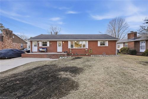 713 Big Bethel Rd, Hampton, VA, 23666-2801 | Card Image