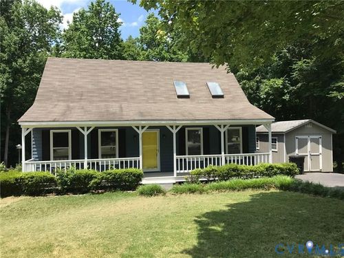 7018 Whistlers Cove Dr, Midlothian, VA, 23112-1971 | Card Image